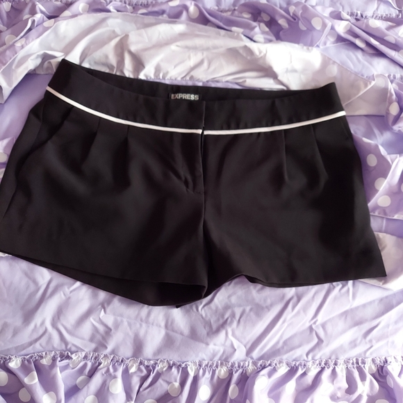 Express shorts - Picture 1 of 1